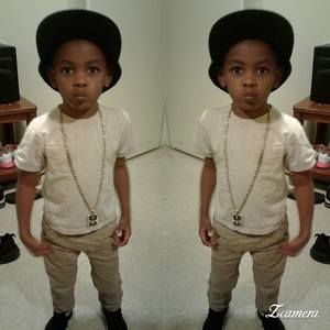 Meet your Posher, Raymond